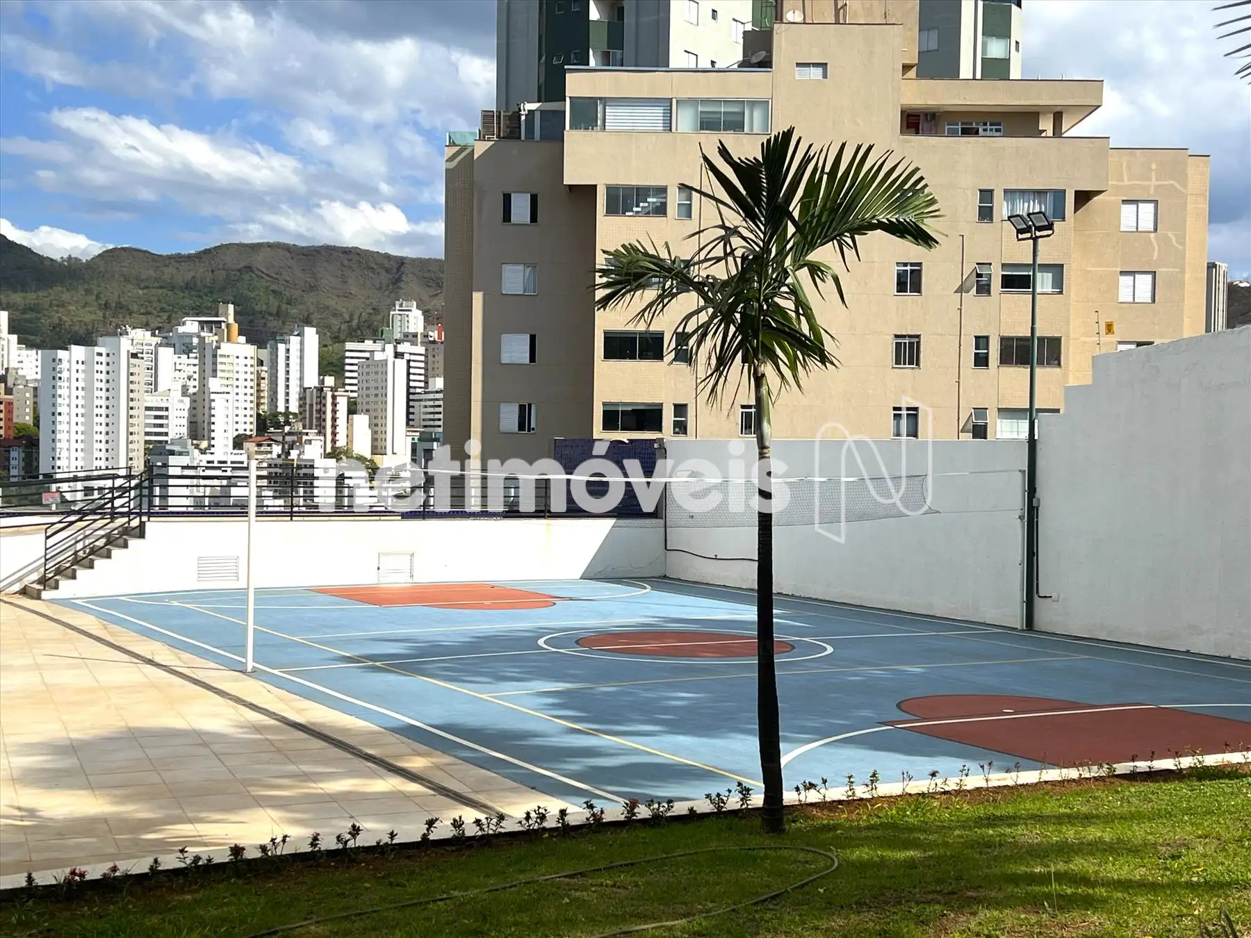 Quadra poliesportiva