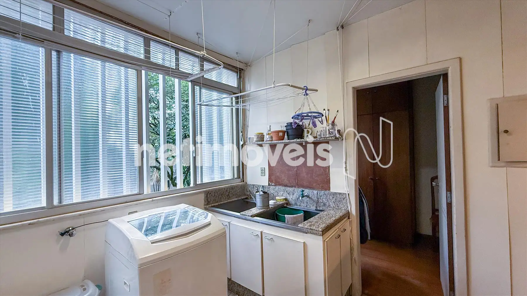 Área de serviço ângulo 2