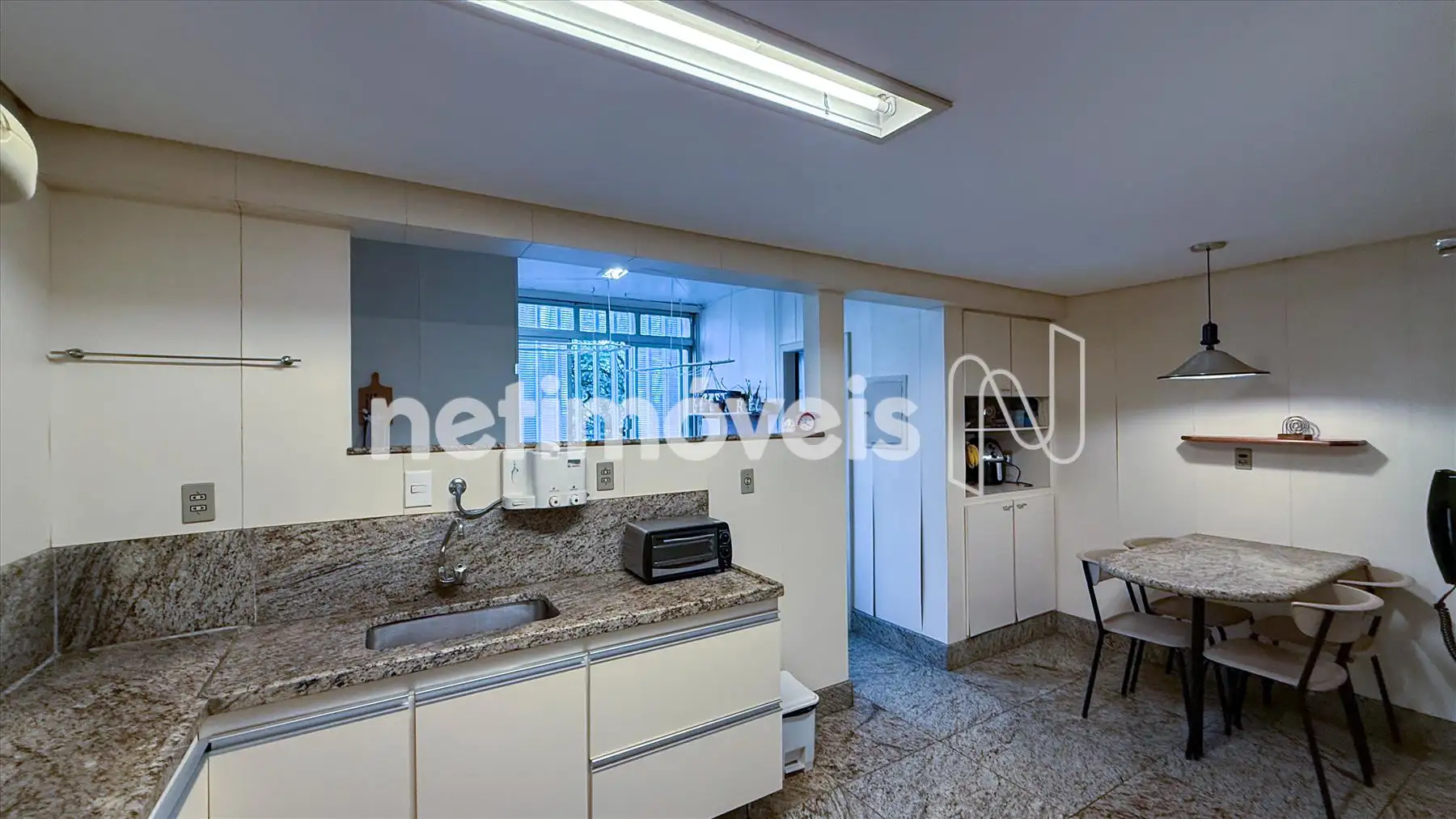 Copa-cozinha ângulo 4