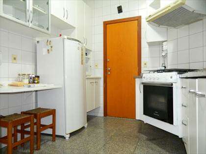 Outro ângulo da cozinha