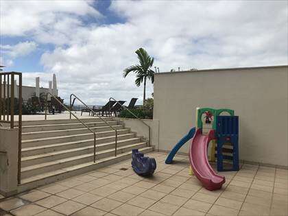 Outro ângulo do espaço kids