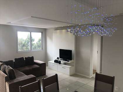 Sala com iluminação planejada
