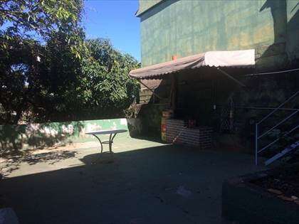  Área externa com fogão de lenha