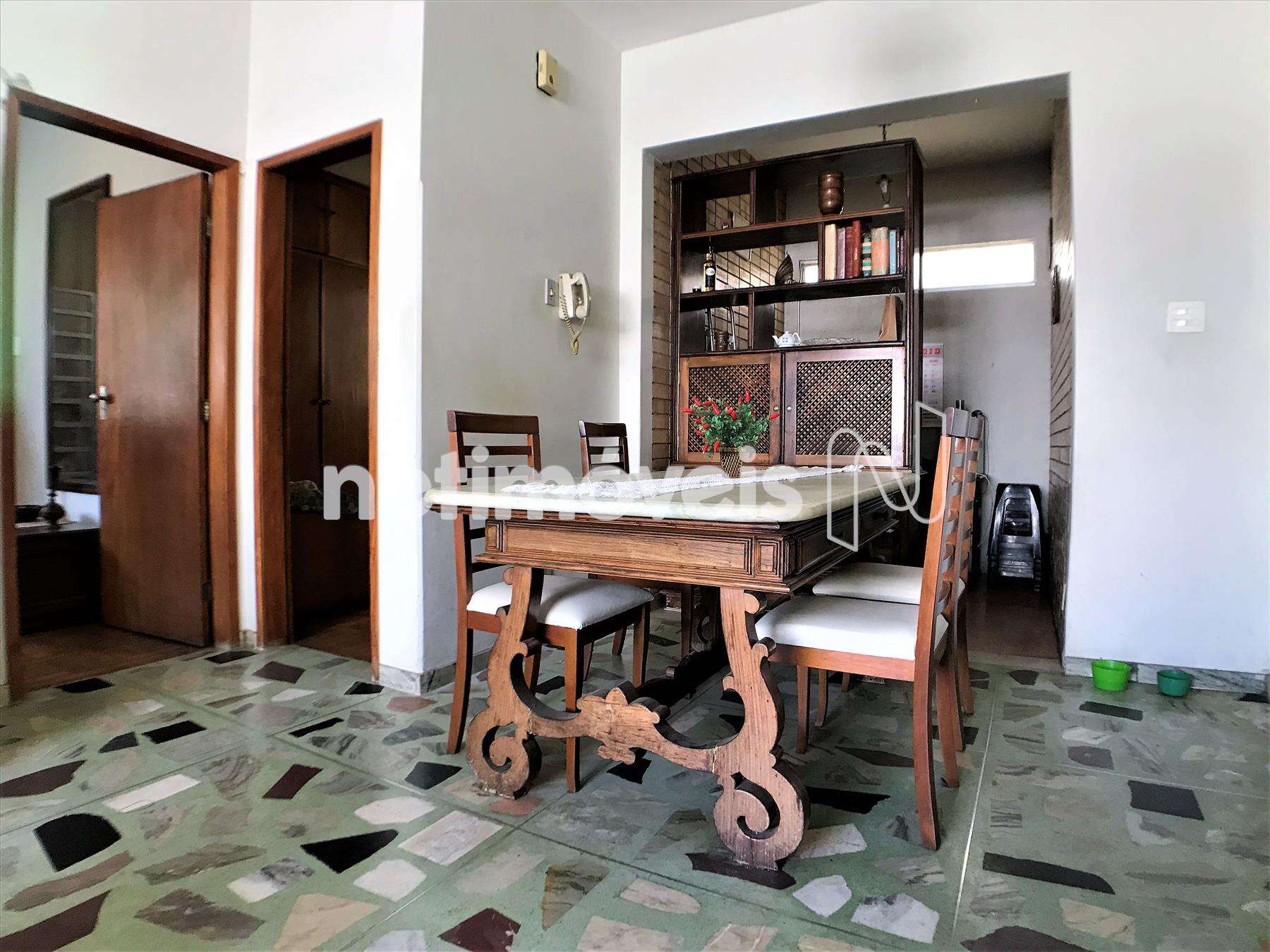 Sala de jantar c/home office ângulo 1