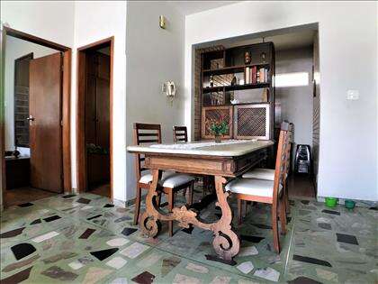 Sala de jantar c/home office ângulo 1 