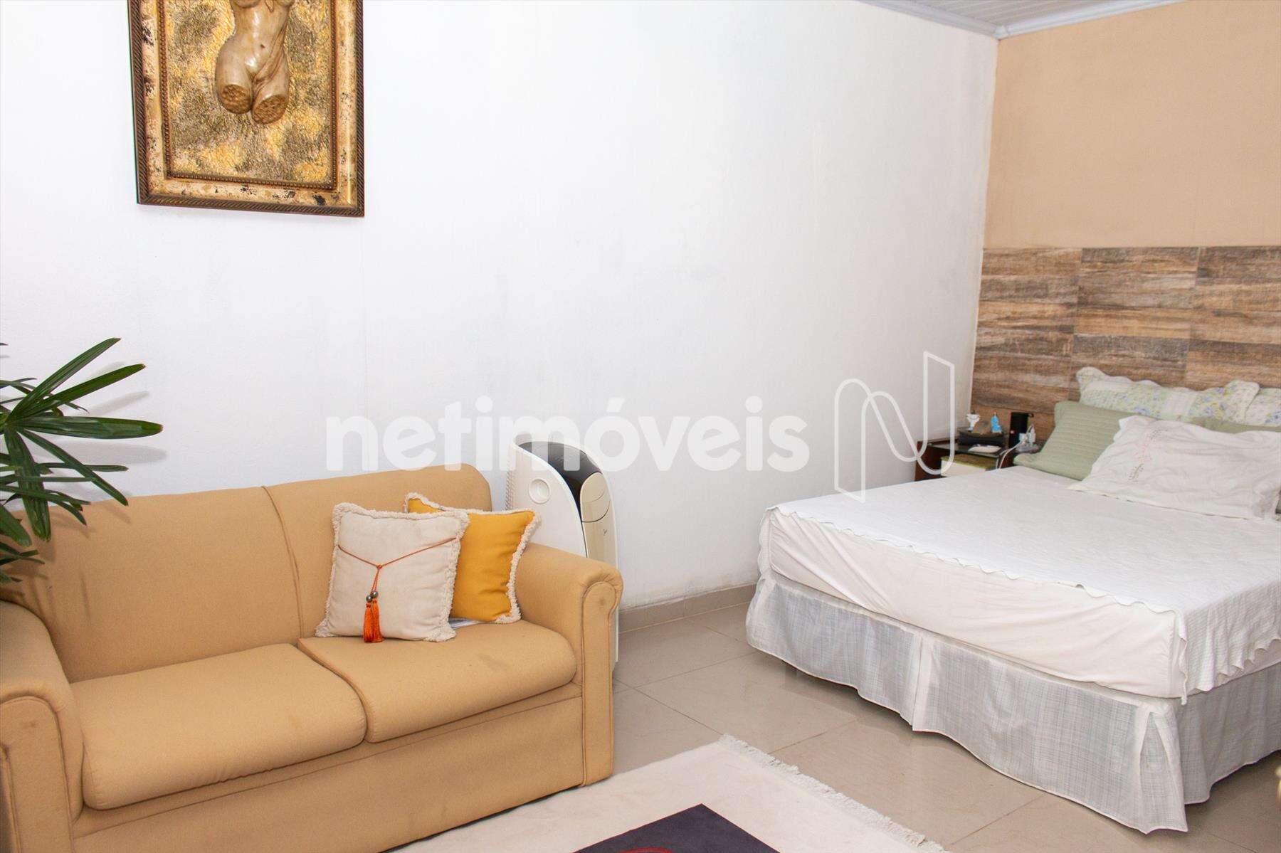 utro ângulo do quarto da edícula