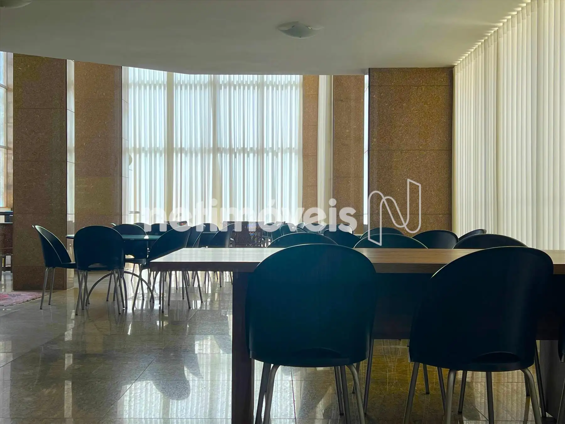 Salão de festas ângulo interno