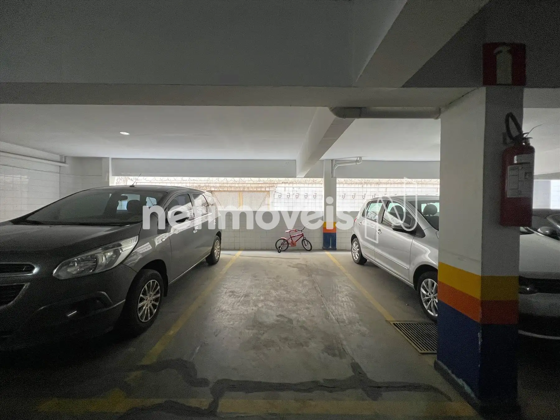 1ª vaga (nível da rua)