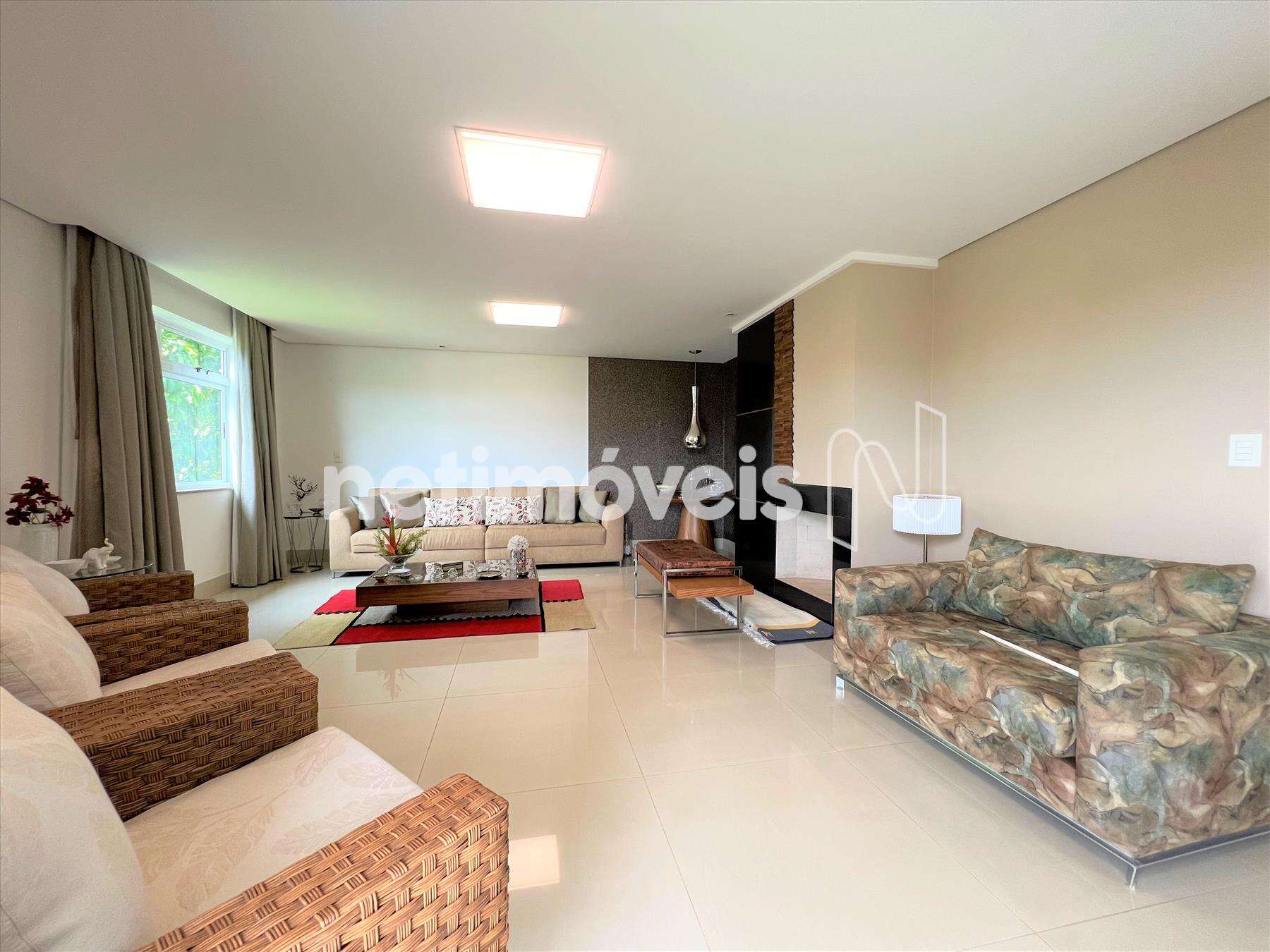 Sala pavimento superior ângulo 2