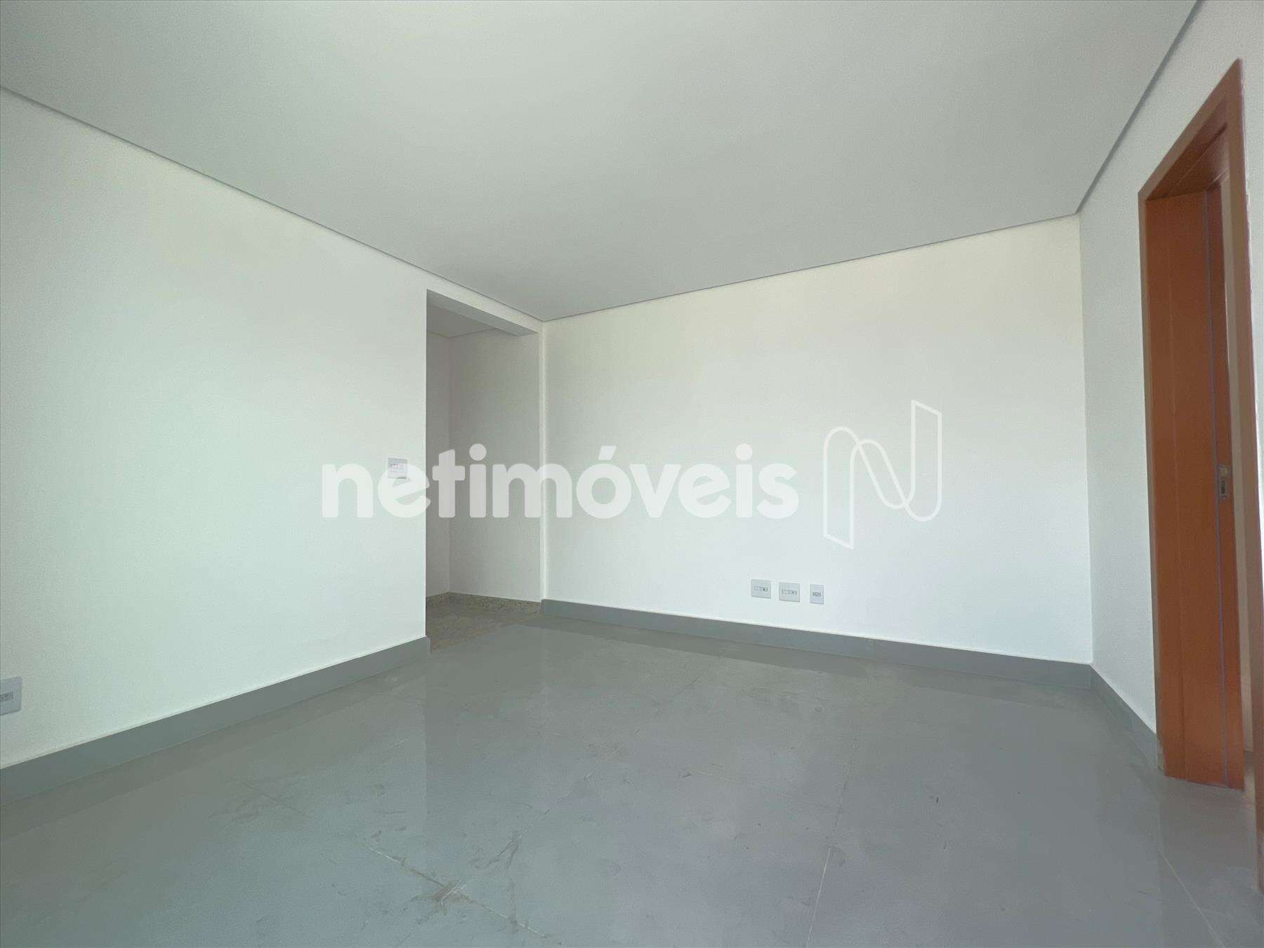 Sala 2º pavimento ângulo 3