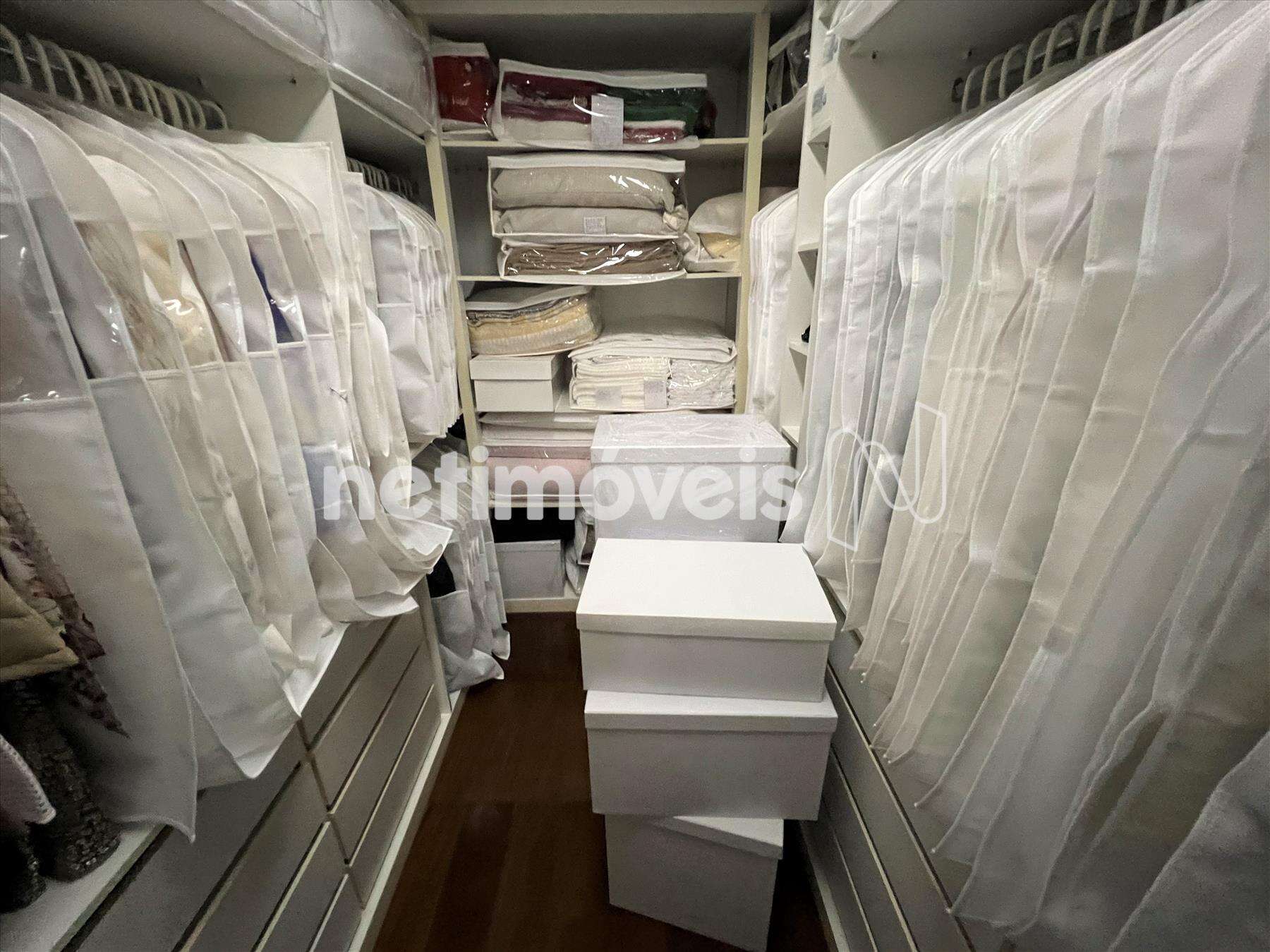 Closet suíte máster