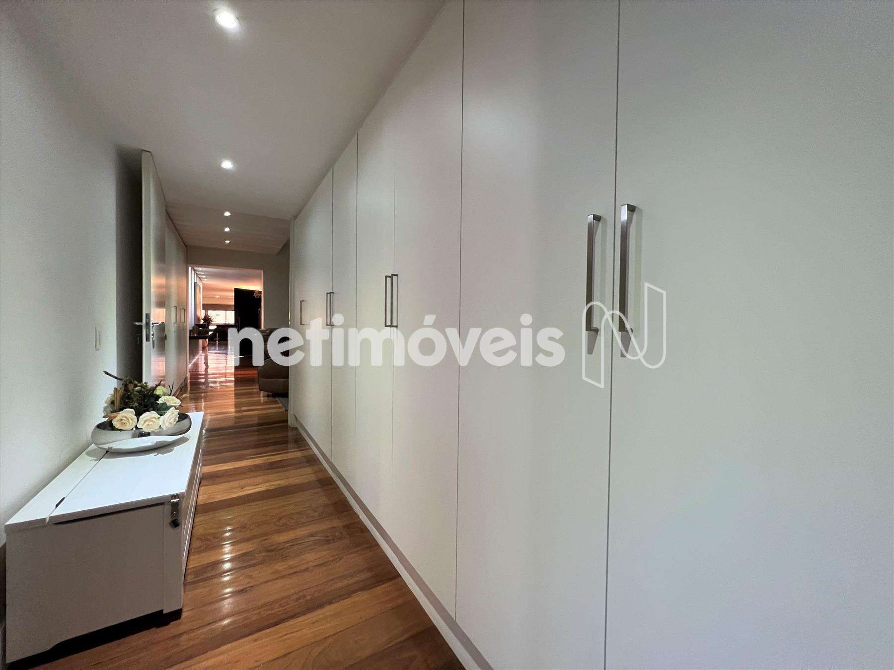 Circulação com rouparia