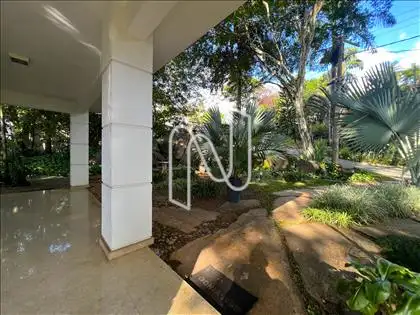 Fachada frontal ângulo 5