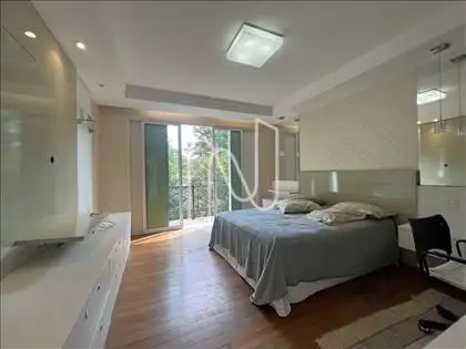 Suíte máster ângulo 1