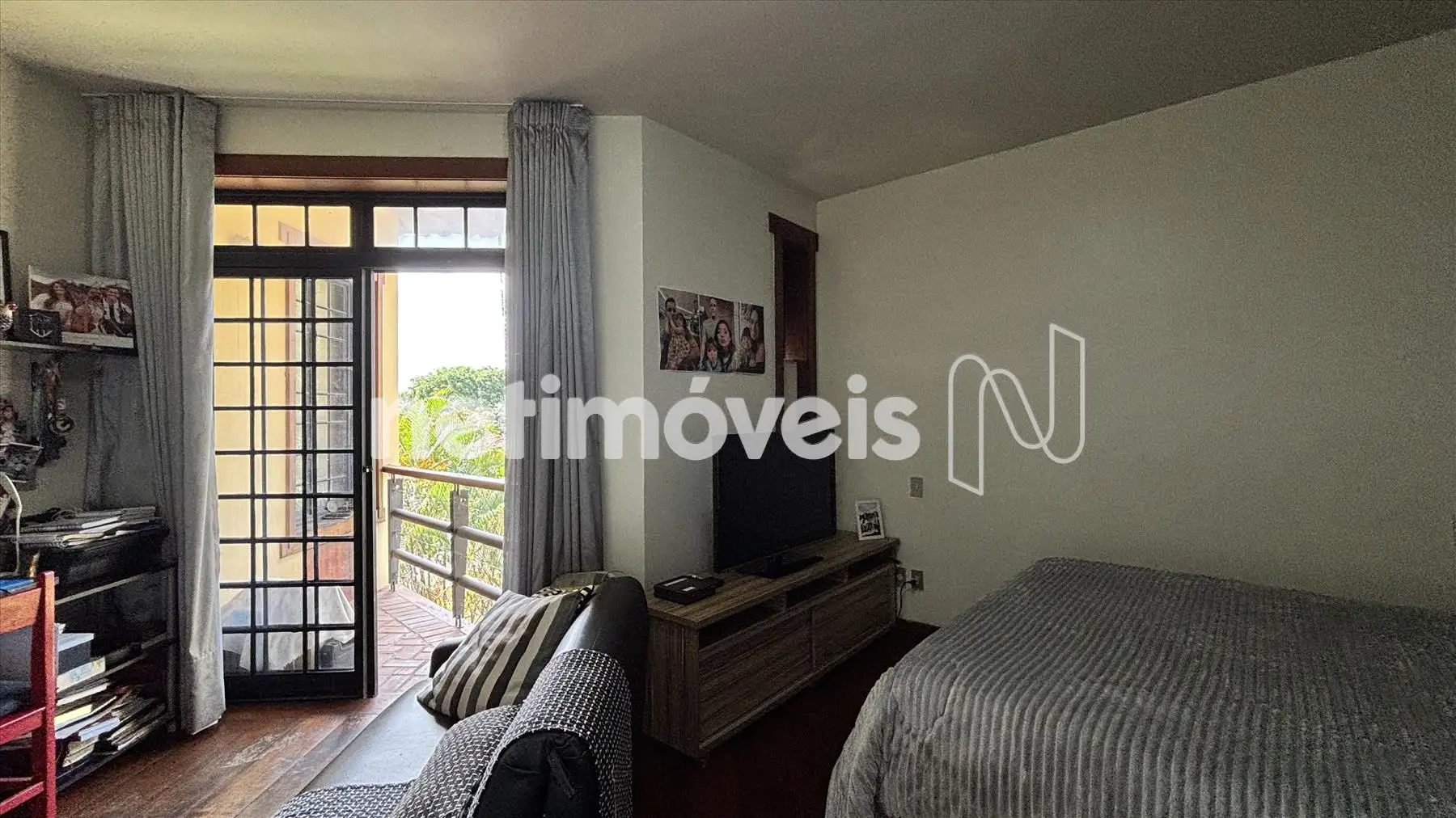 QUARTO 01