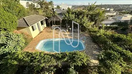 Piscina com Cascata, Sauna e banho lazer