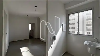 ÁREA DE SERVIÇO/SALA/COZINHA 