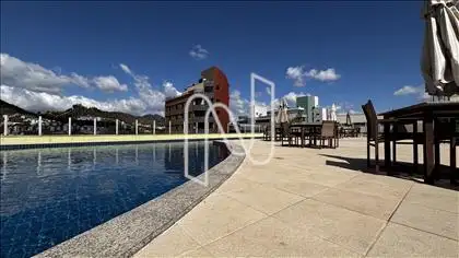  Piscina