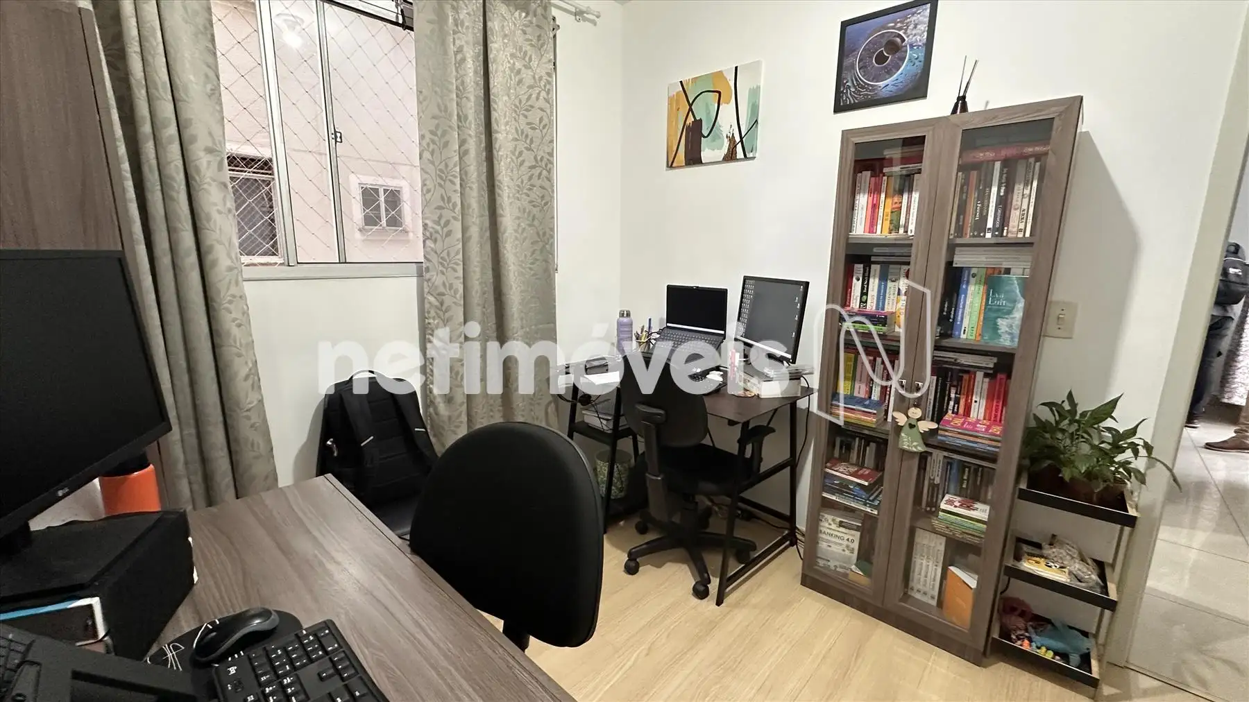 QUARTO 01/ESCRITÓRIO