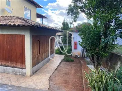 ÁREA EXTERNA  