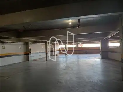 VAGAS DE GARAGEM 