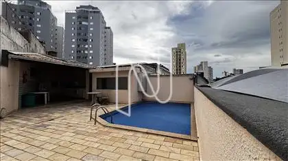 PISCINA 