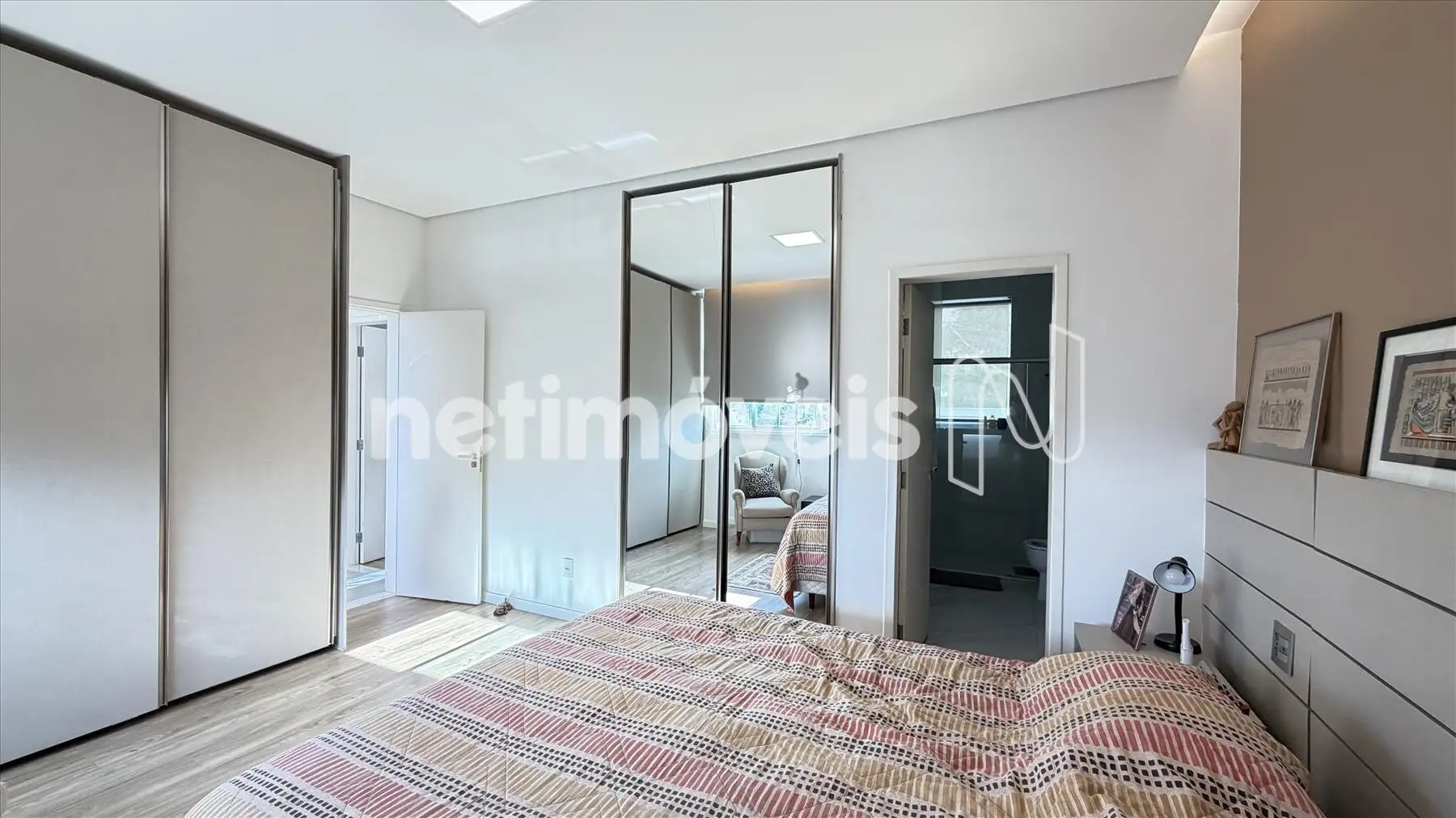 QUARTO 01