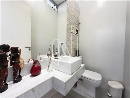  BANHEIRO SUÍTE 