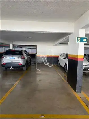 VAGAS DE GARAGEM 