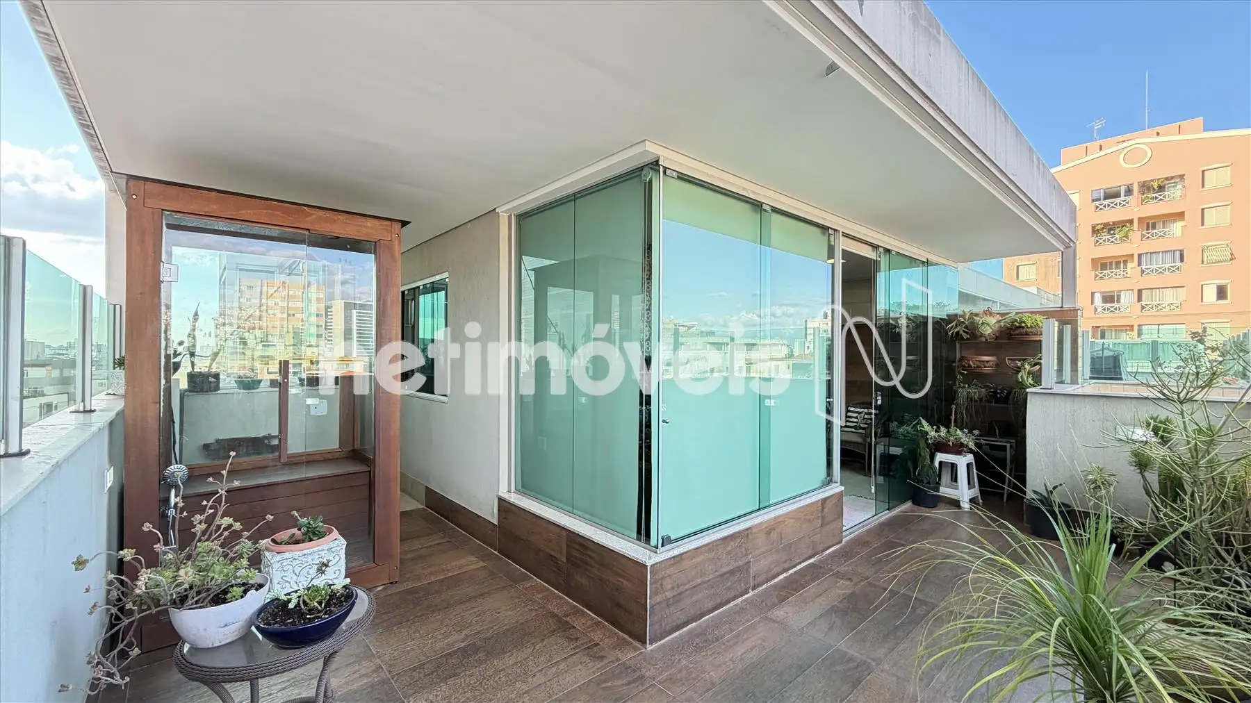 2º Piso - Área Externa 