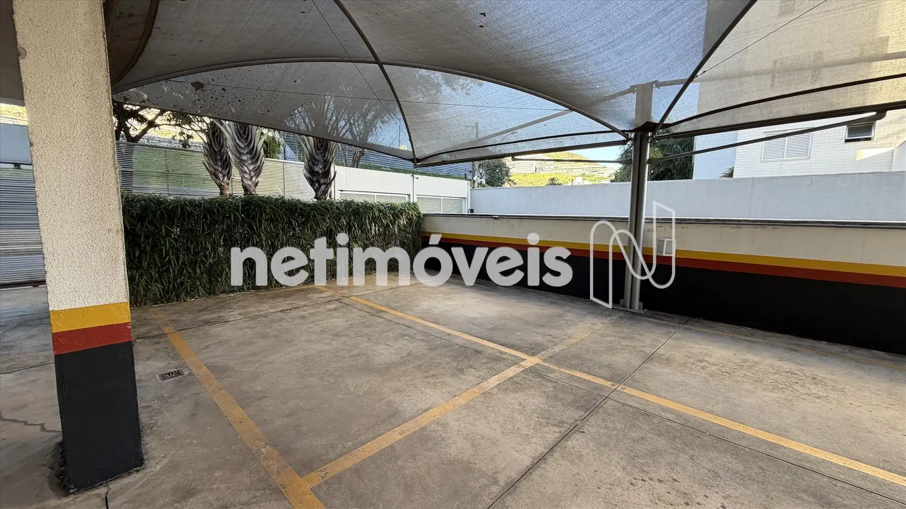 VAGAS DE GARAGEM