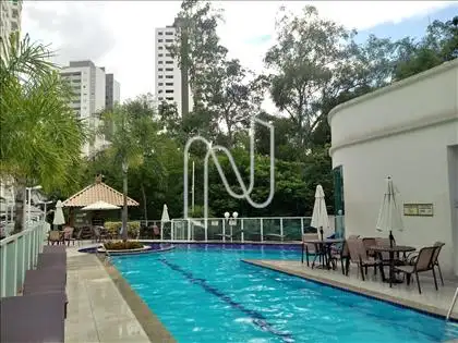 PISCINA 