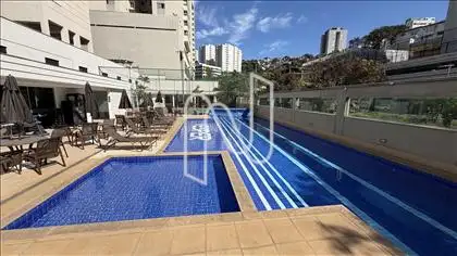  PISCINA 