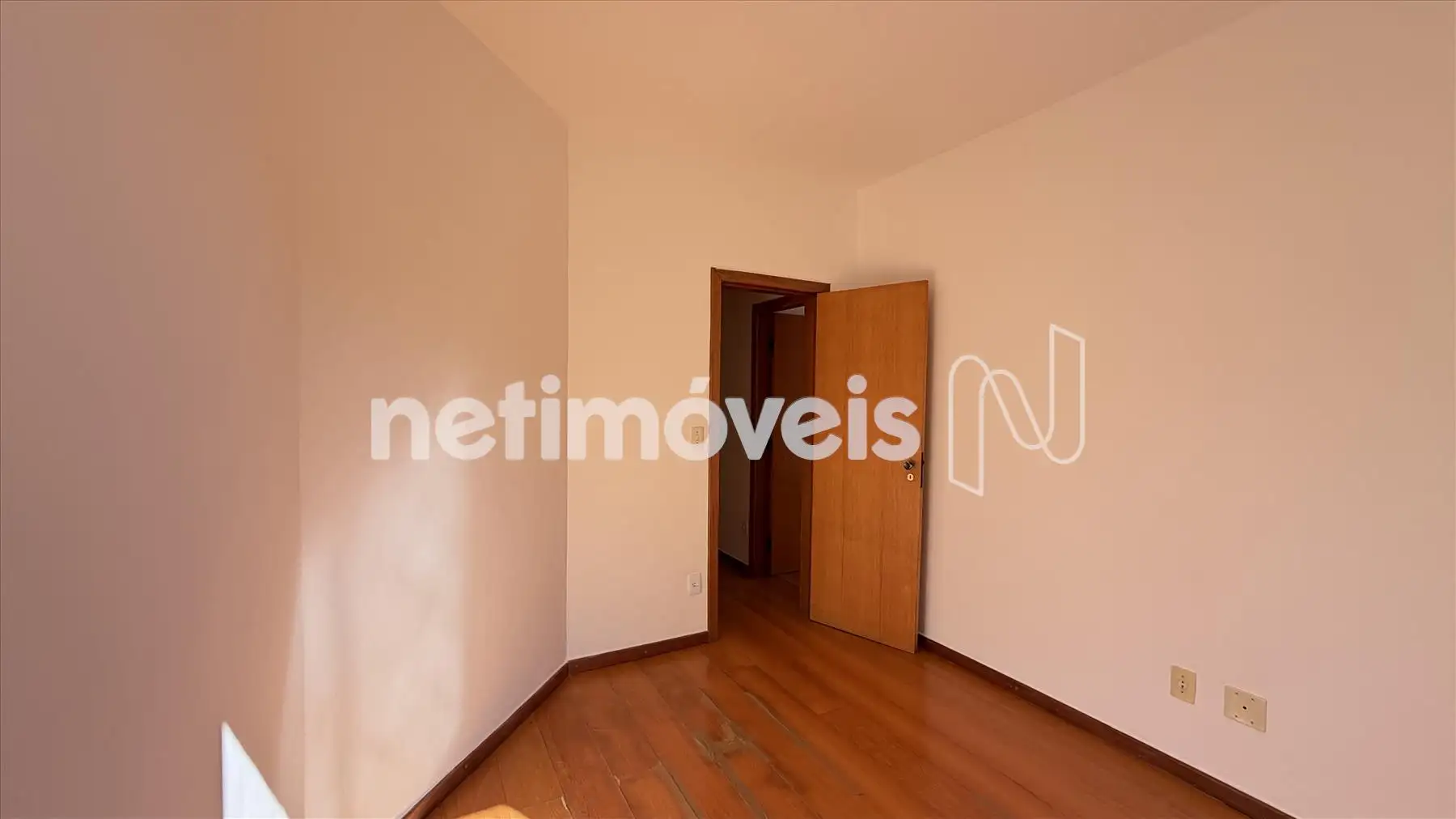 Quarto 02