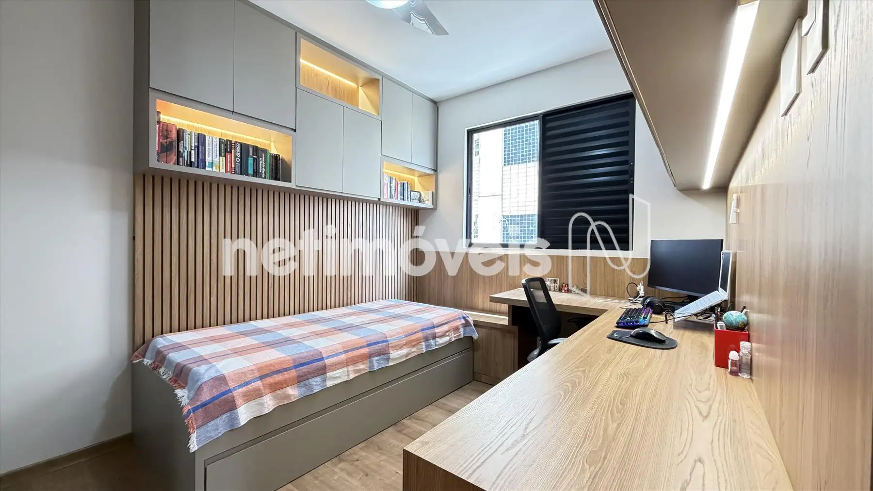 Quarto 01