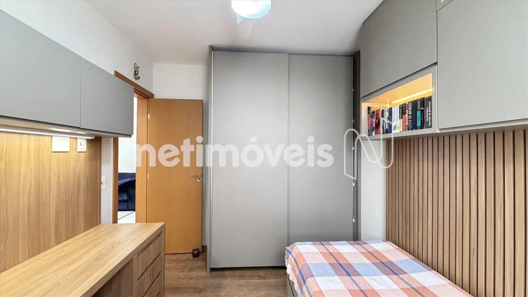 Quarto 01