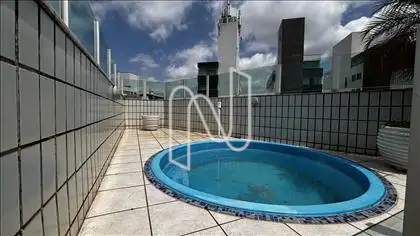 PISCINA 