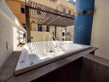 ÁREA GOURMET/JACUZZI