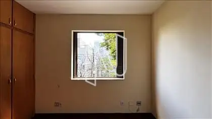 QUARTO 01/SUÍTE