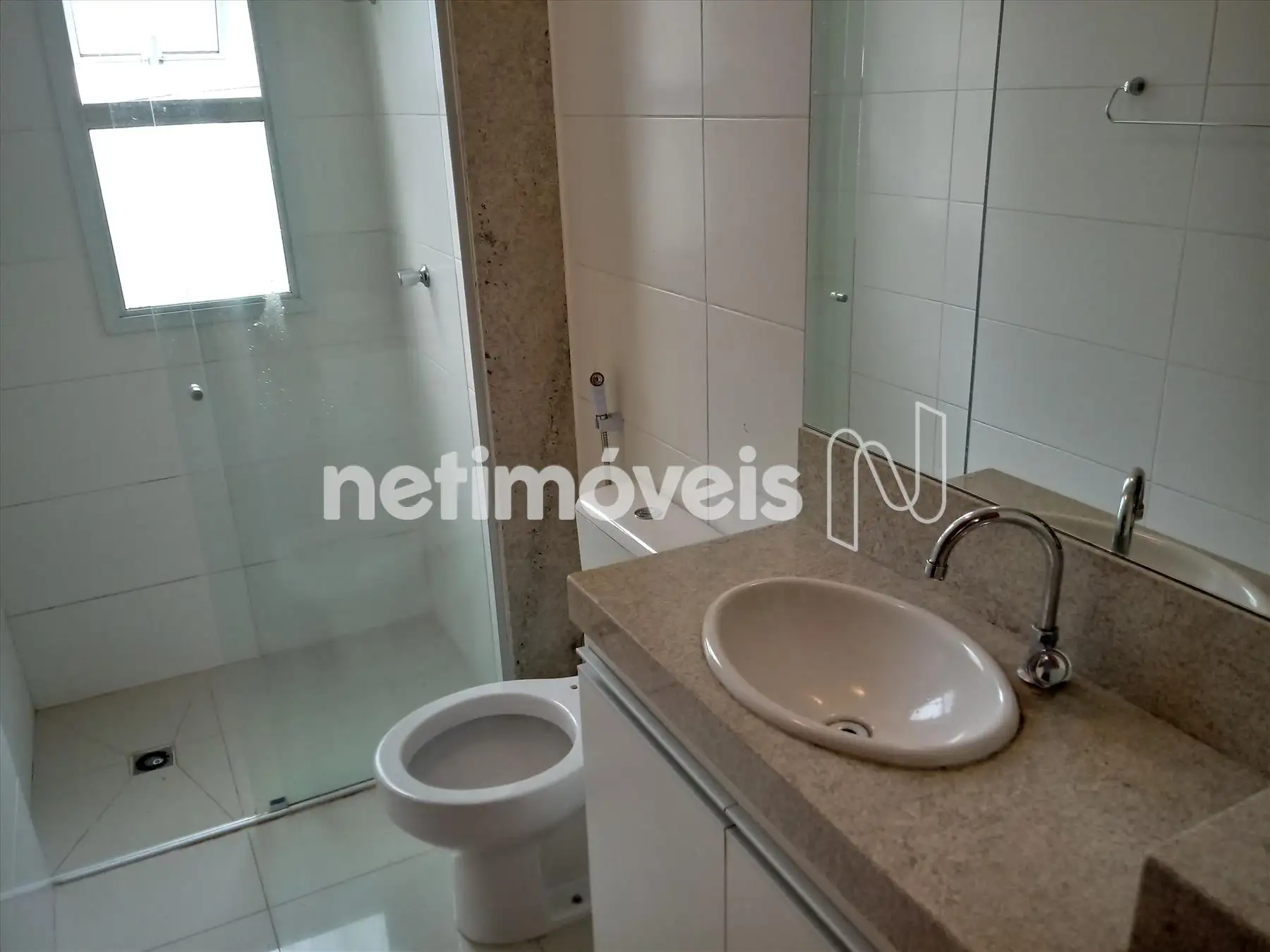 BANHEIRO 02 / SOCIAL