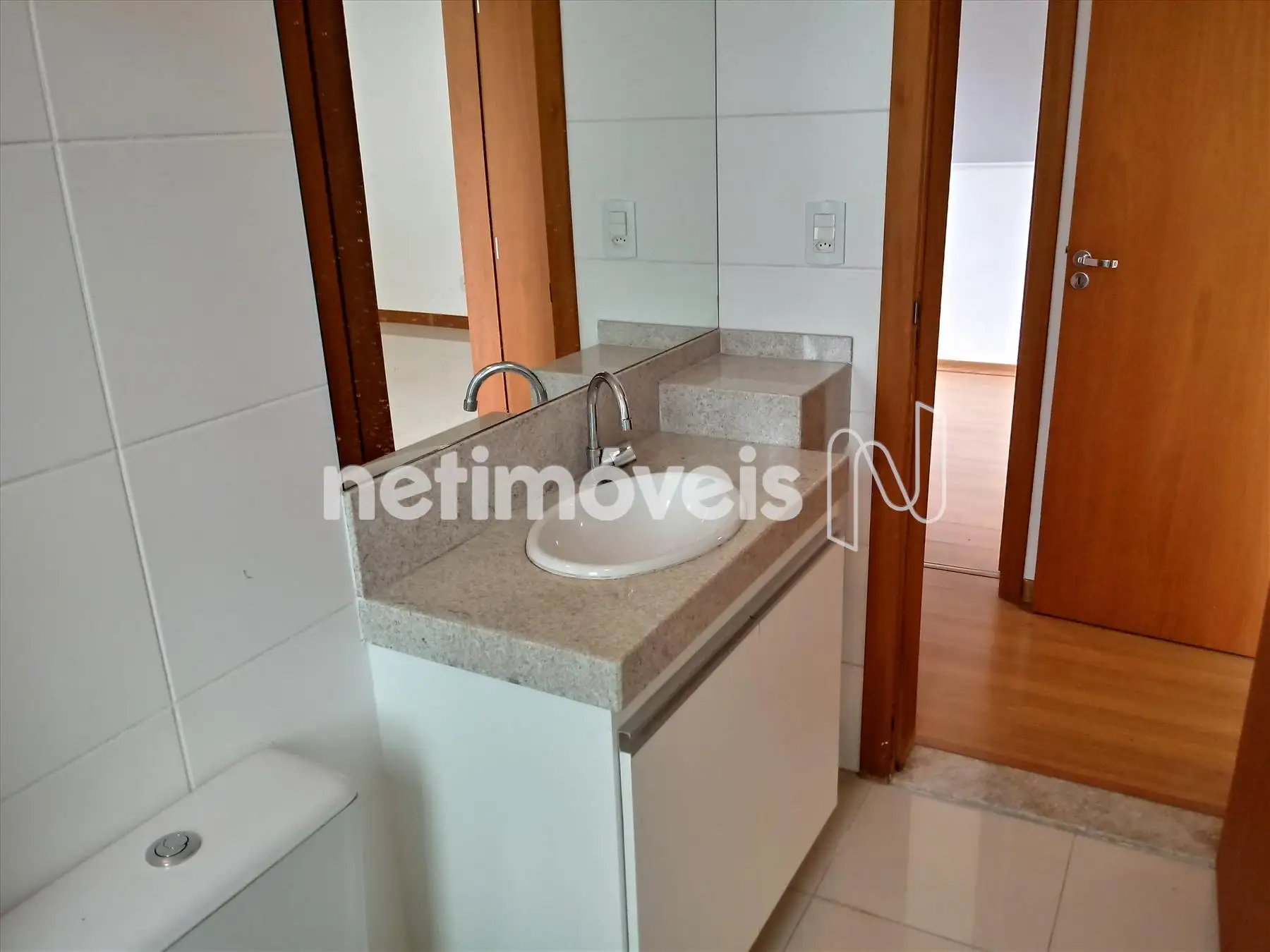 BANHEIRO 02 / SOCIAL