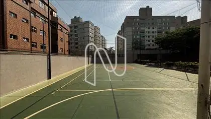 QUADRA DE ESPORTES 