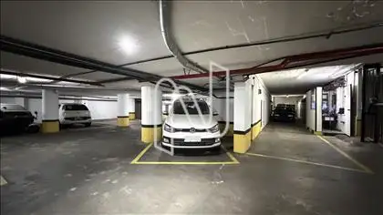  VAGAS DE GARAGEM