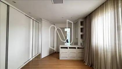 QUARTO 01/SUÍTE 