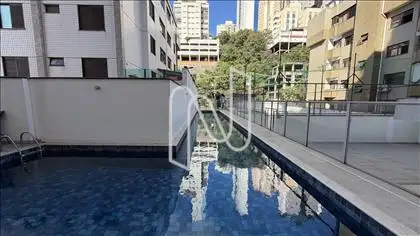 PISCINA 