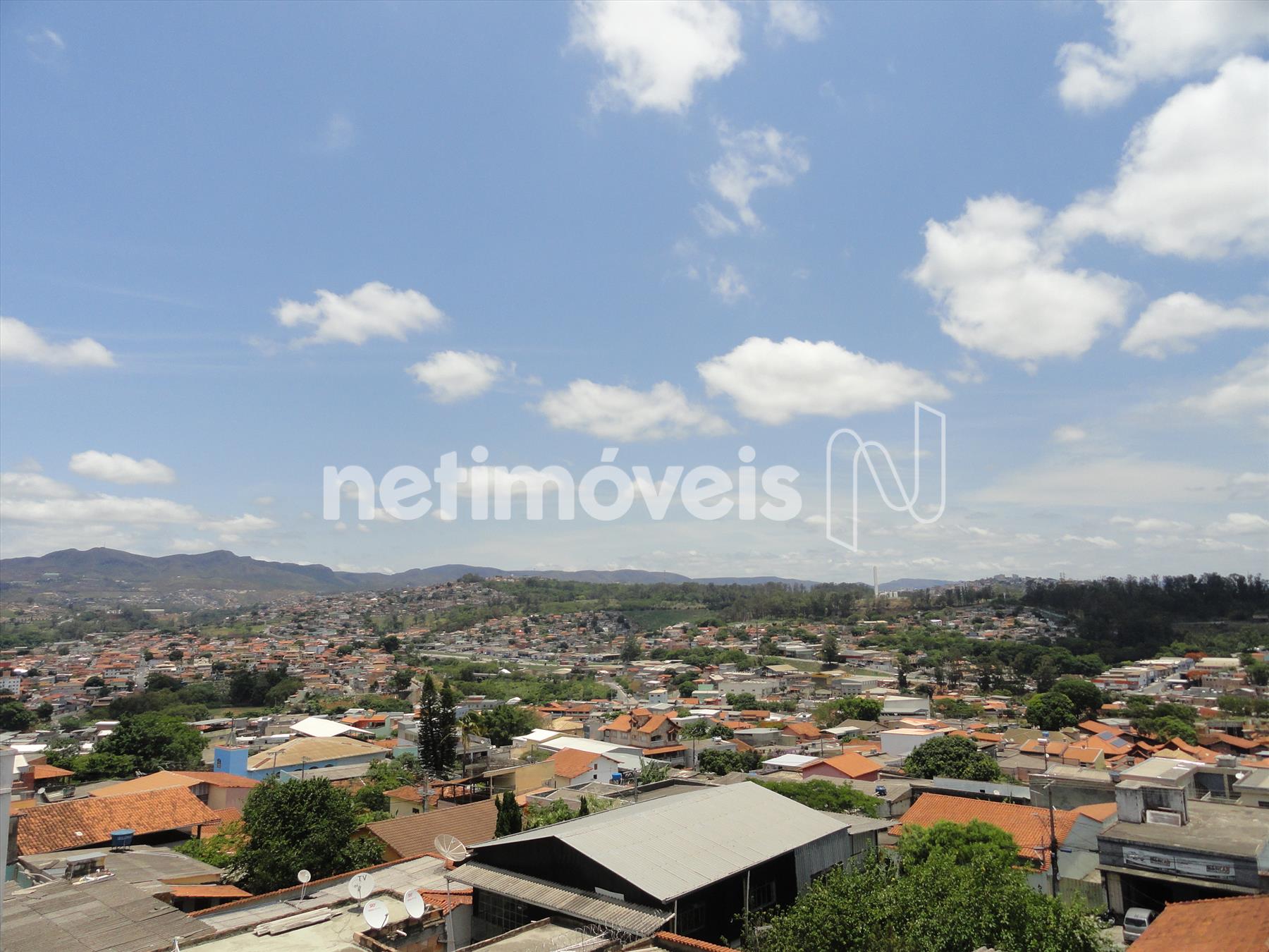 Casa à Venda Madre Gertrudes Belo Horizonte 319m² 4 Quartos 1 Vaga