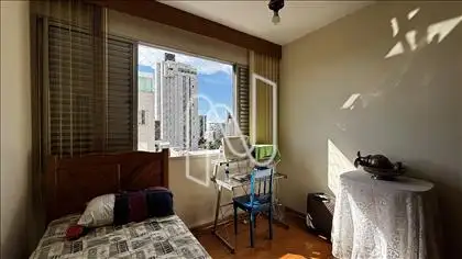 QUARTO 04