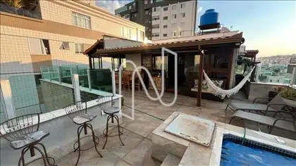 ÁREA EXTERNA/COBERTURA  