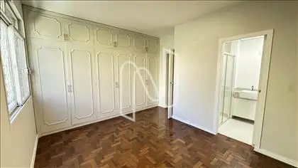 QUARTO 01/SUÍTE 
