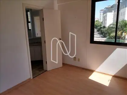 QUARTO 02/SUÍTE 